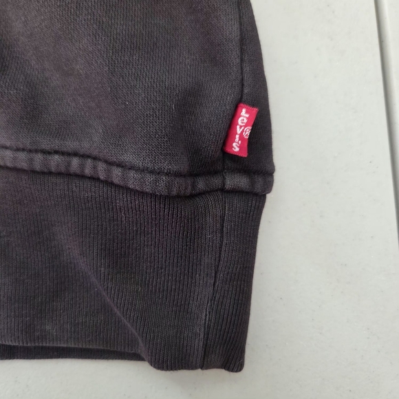 Levi's Men's Relaxed Fit Distressed Vintage-Inspired Faded Black Pullover Hoodie - Picture 7 of 10